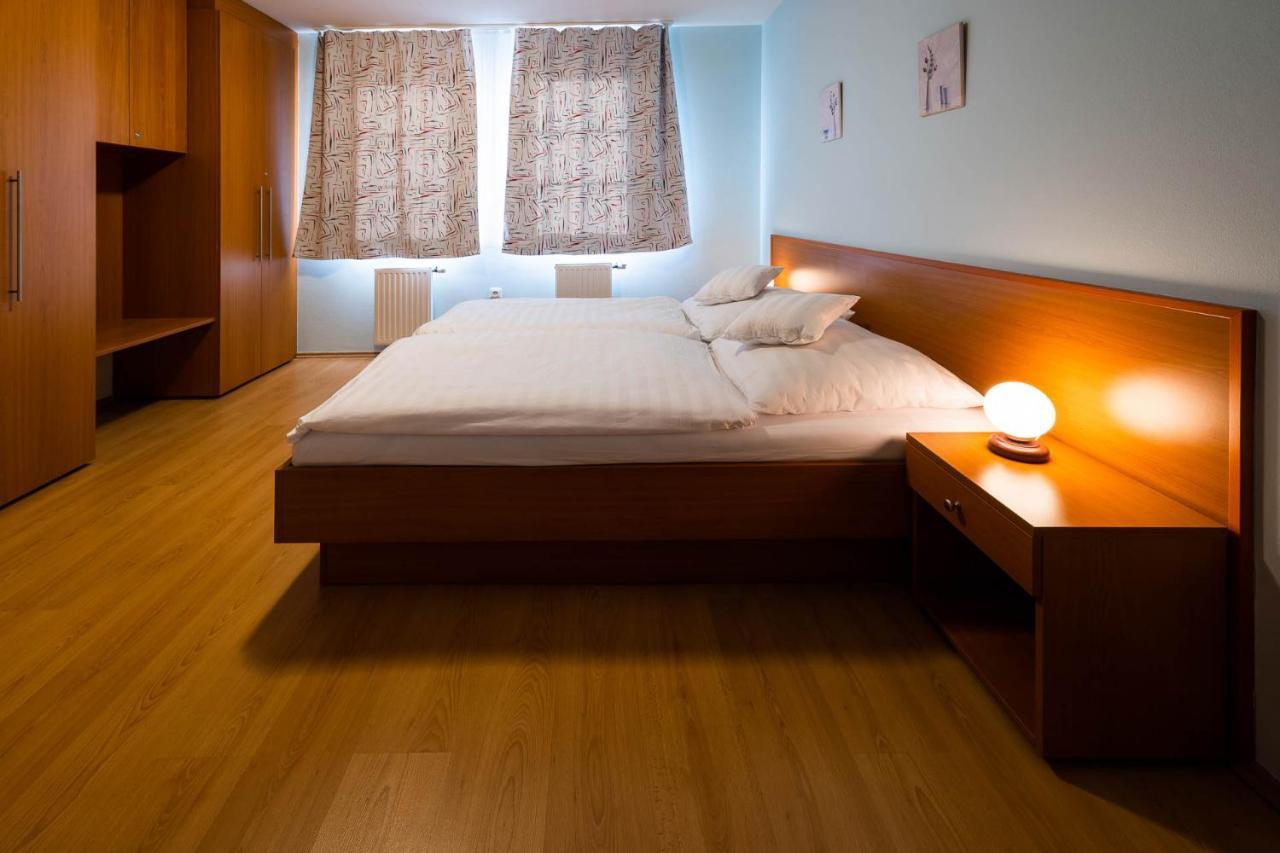 Apartman Eliska Тршебонь Экстерьер фото