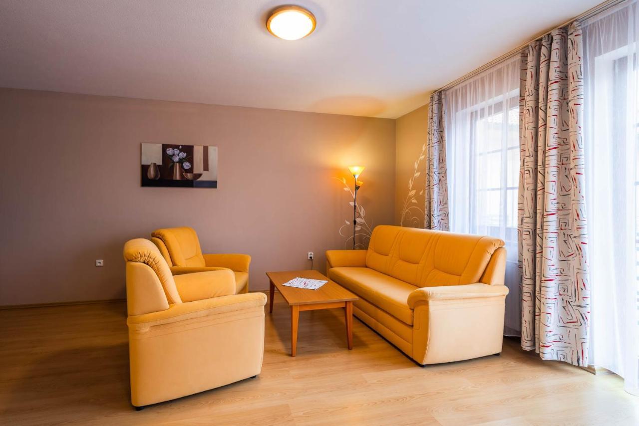 Apartman Eliska Тршебонь Экстерьер фото